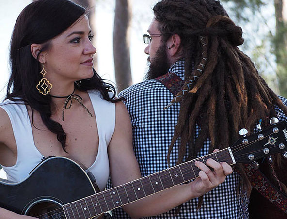 Brisbane Acoustic Duo Heidi And Scott